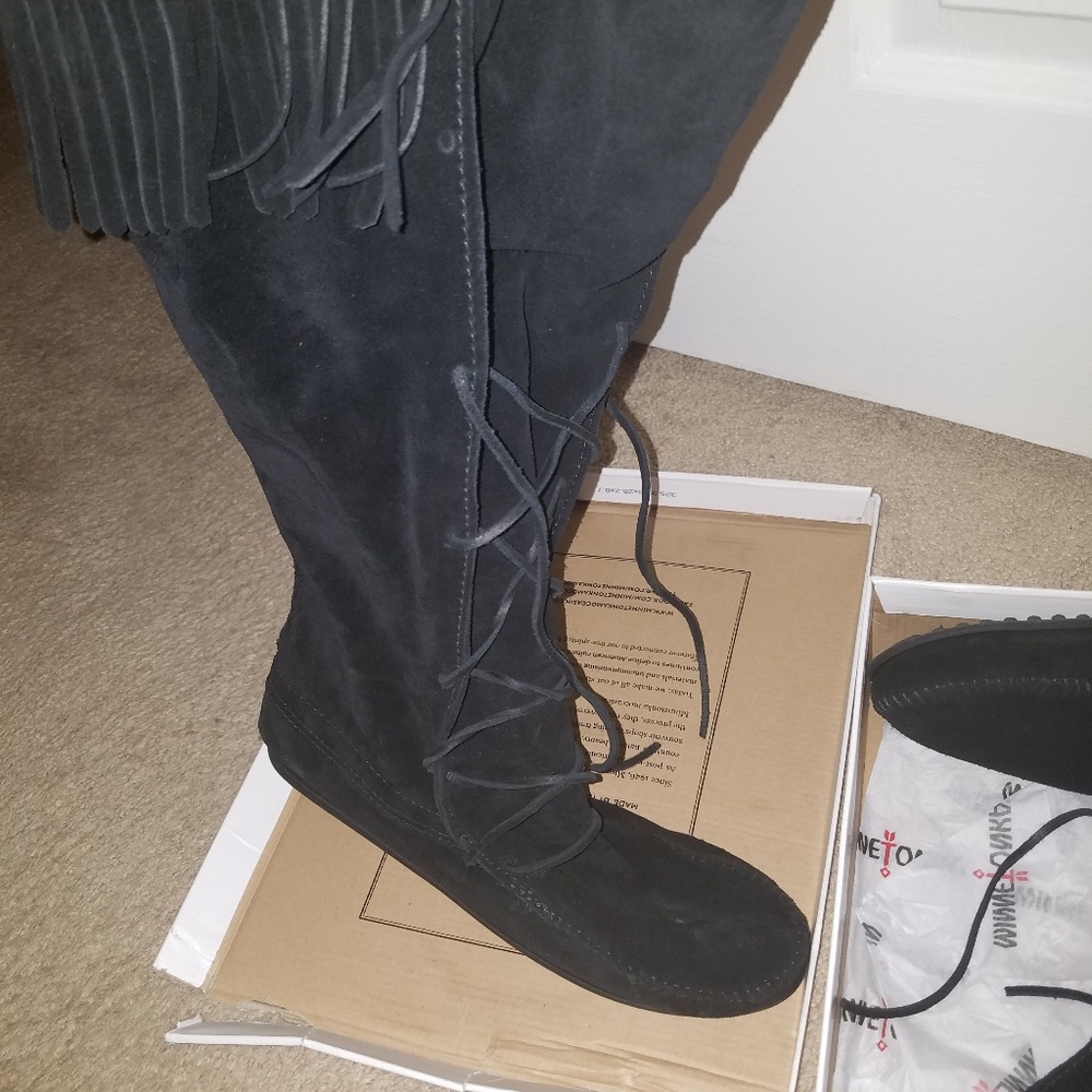 Women's Front Lace Knee High Boot